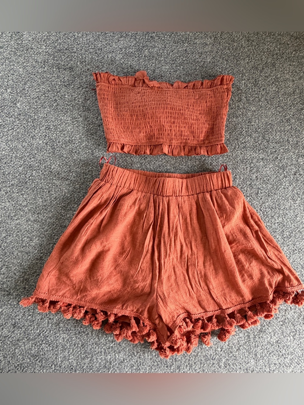 Pink Lily Rust-Tone Smocked Tube Top & Pom Trim Short Women’s S Flirty Beach